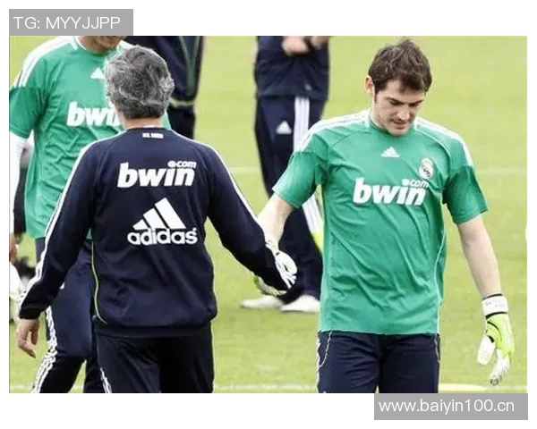 莱奥表现低迷背后的原因分析：缺乏严厉教练的指导与挑战