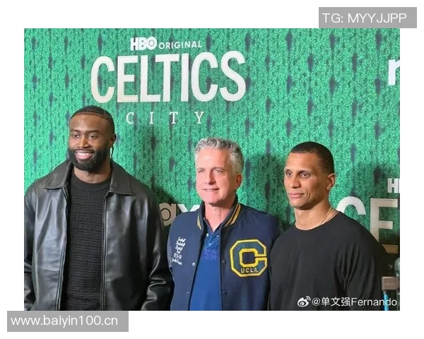 马祖拉称赞A西蒙斯展现对抗性和侵略性正是球队所需表现 马祖拉称赞A西蒙斯展现对抗性和侵略性正是球队所需表现