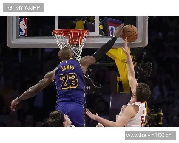 詹姆斯训练强度持续提升尚未完全恢复状态Shams重申球队信心不减