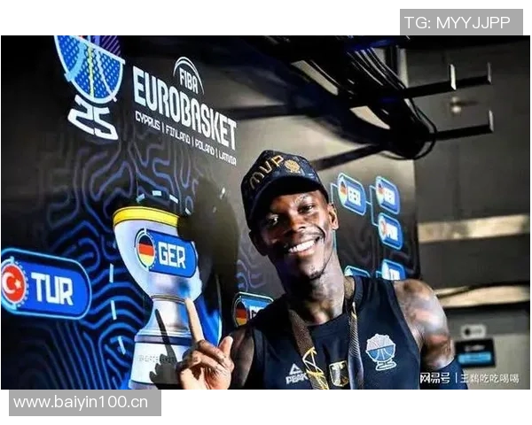 德天空报道门兴与尤伦迪奇接触施罗德仍为首选教练人选 德天空报道门兴与尤伦迪奇接触施罗德仍为首选教练人选