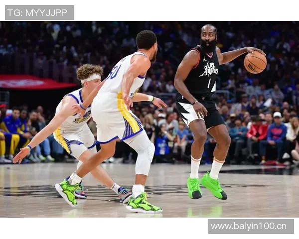 皮尔斯直言哈登得分方式单一强调自己在进攻端的全面性与多样性