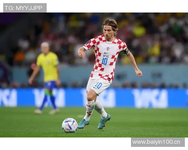 莫德里奇全场表现不佳射门与关键传球均未得分被对手频繁突破评分仅为68