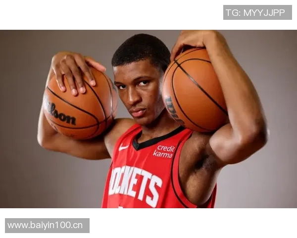 贾巴里史密斯日常穿搭引发关注时尚风潮致敬小帅气质 贾巴里史密斯日常穿搭引发关注时尚风潮致敬小帅气质