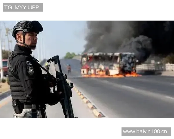 墨西哥足球赛期间突发袭击事件造成11人遇难引发广泛关注 墨西哥足球赛期间突发袭击事件造成11人遇难引发广泛关注